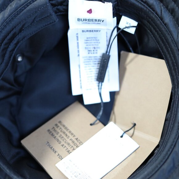 Burberry Bucket Hat - Picture 8 of 9